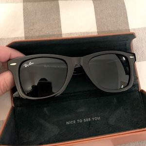 Authentic Ray-Ban Wayfarer Sunglasses!